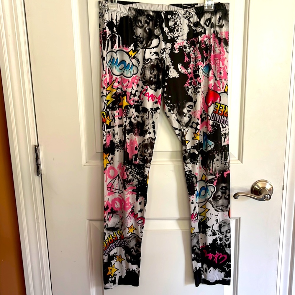 Silky leggings Marilyn Monroe elastic waist Sz 10 medium